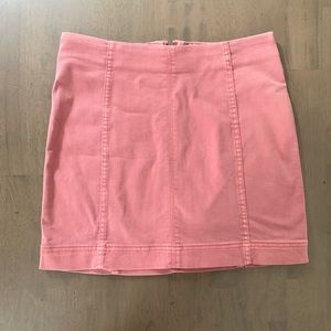 JOLT Seamed Mini Skirt